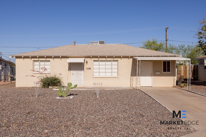 Primary Photo - 2Bed/1Bath Home at Peoria/111th Ave! JOIN ...