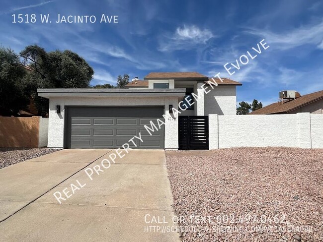 Building Photo - Beautiful 3 bed/2.5 bath in Mesa!