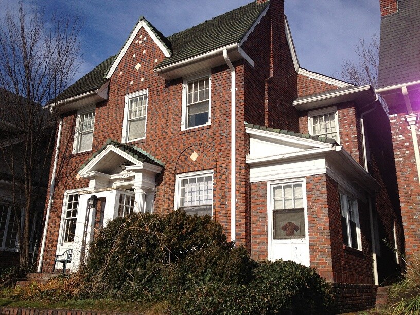 Primary Photo - 714 N Arthur Ashe Boulevard Ave