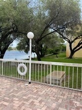 Building Photo - 9375 Fontainebleau Blvd