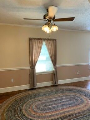 Building Photo - Lovely Brick Ranch Style Home