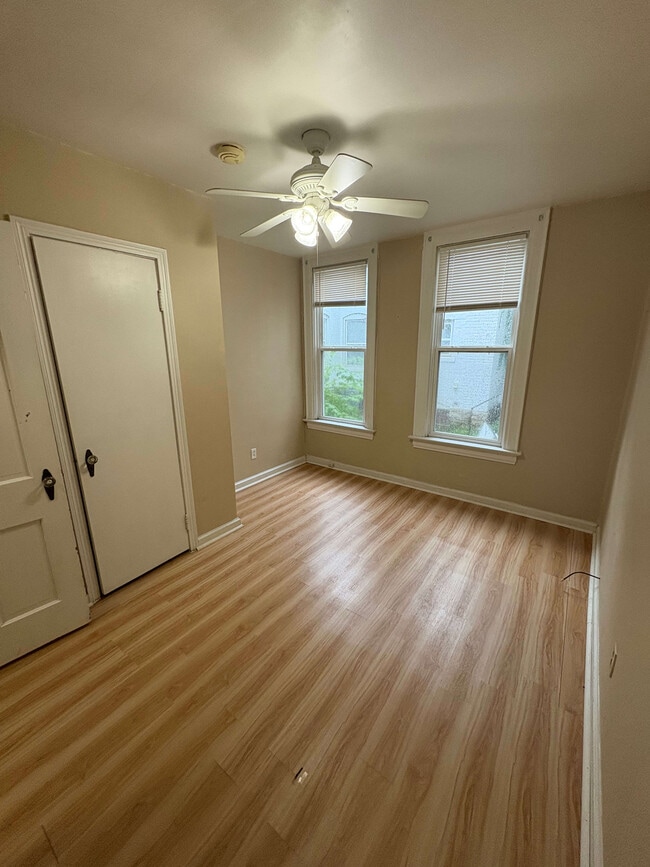 Bedroom - 1567 Highland St