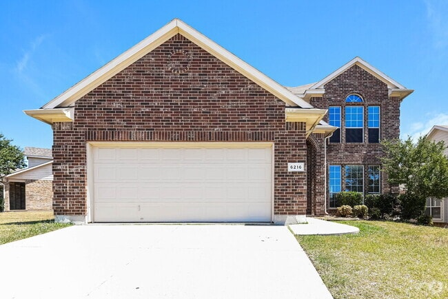 Building Photo - 6216 Melanie Dr