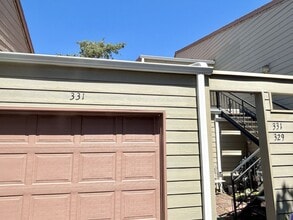 Building Photo - 331 SE 146th Ave