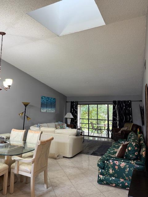 Foto del edificio - 3021 SE Aster Ln