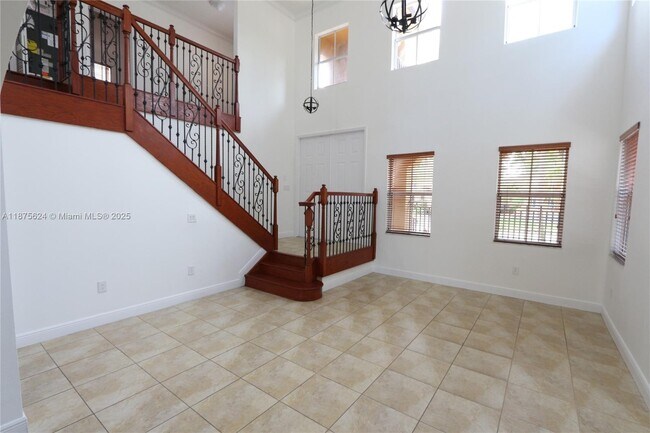 Foto del edificio - 15449 SW 31st Ln