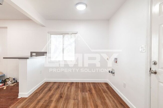 Building Photo - 5228 Repetto Ave