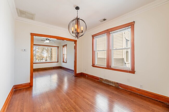 Building Photo - 1217 S 51st Ct