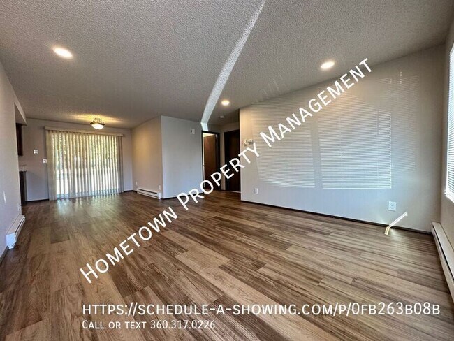 Foto del edificio - 5121 187th Trail SW