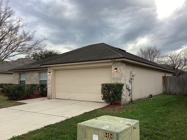 Building Photo - 6410 Blue Leaf Ln
