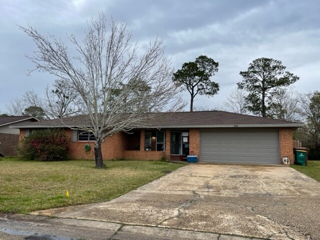 Building Photo - 830 Lakewood Pl