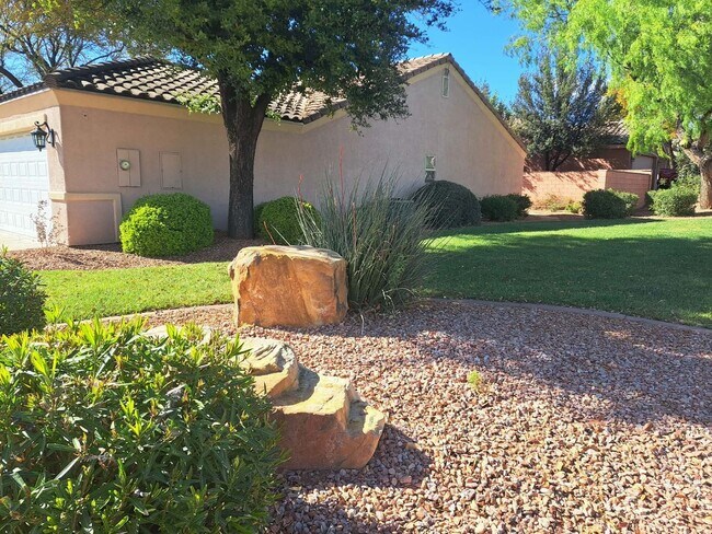 Foto del edificio - Snow Canyon Single Family