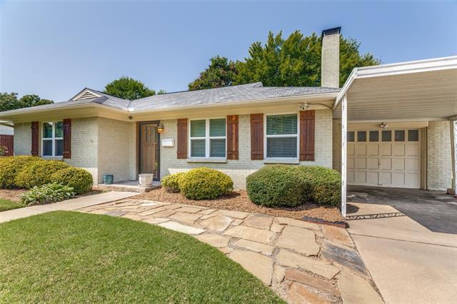 Building Photo - 2704 Ryan Pl Dr