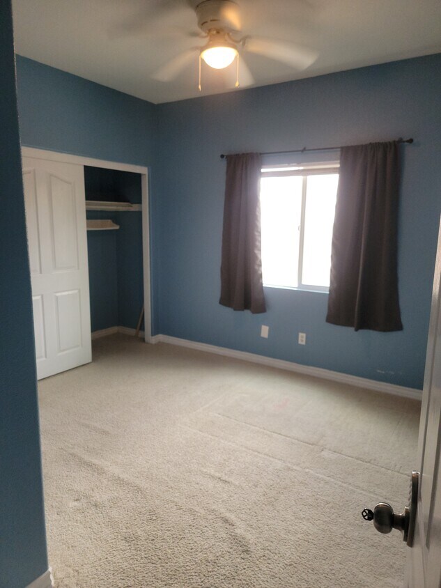 Foto principal - 2025 W Avenue K13