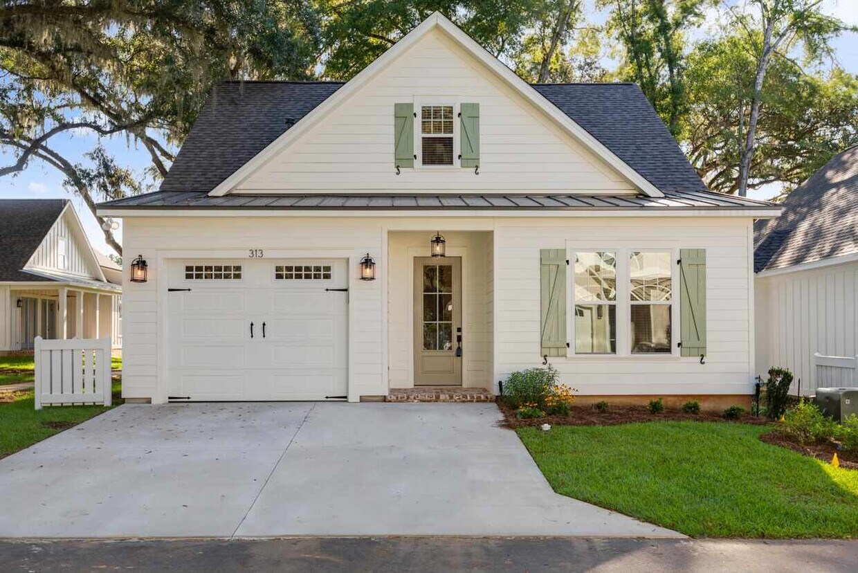 Primary Photo - 313 Dahlonega Dr.