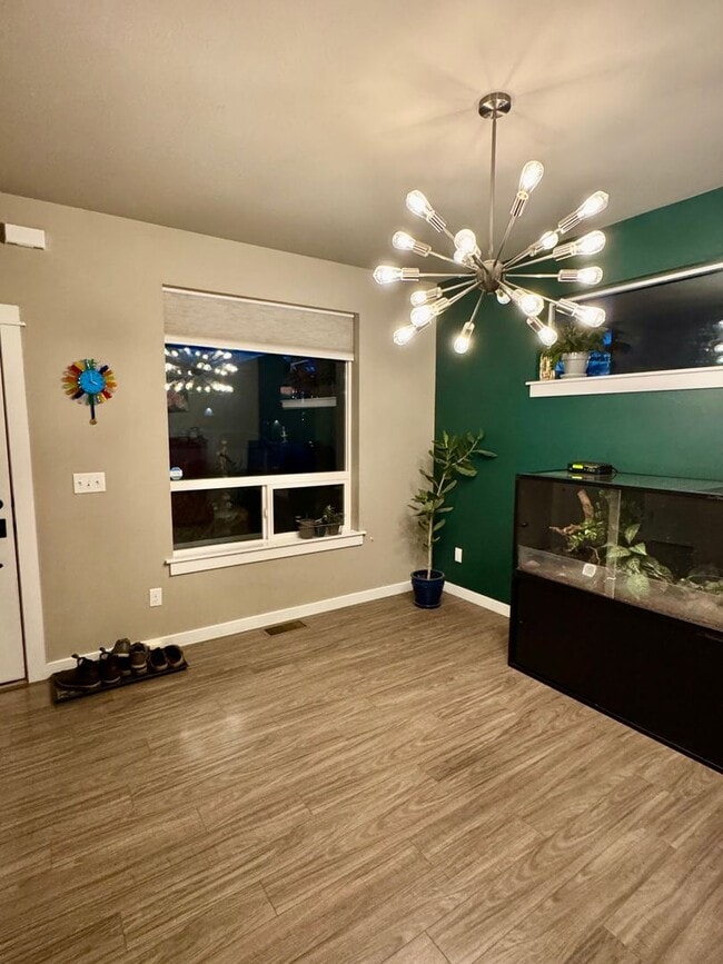 Foto del edificio - Chic & Comfortable 3-Bed Home in Bozeman’s King Arthur Park