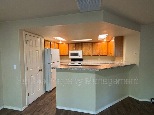 Foto del edificio - 1602 W Highland St