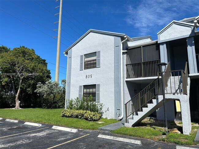 Foto del edificio - 805 N Franklin Ave