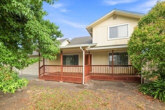 Building Photo - 831 Lightwood Ct
