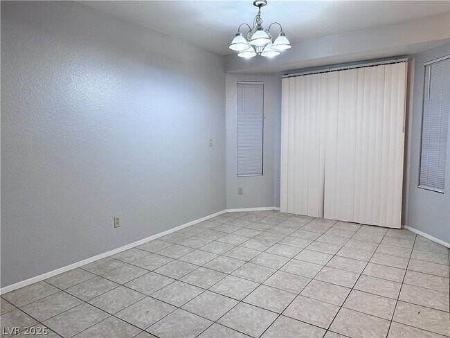 Foto del edificio - 8413 Dunphy Ct