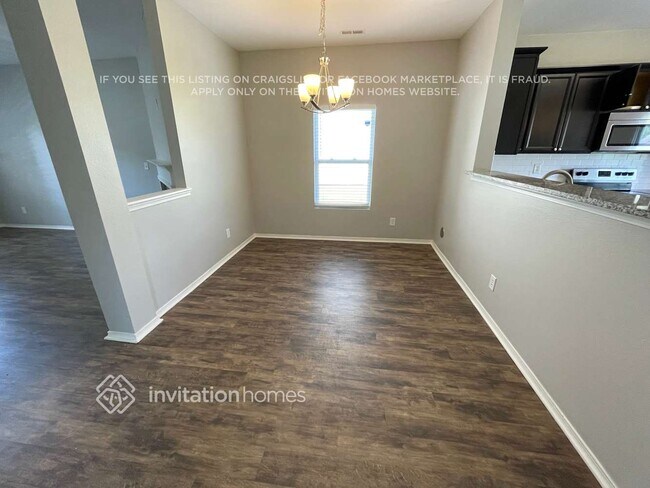 Building Photo - 3617 Charterhall Ln