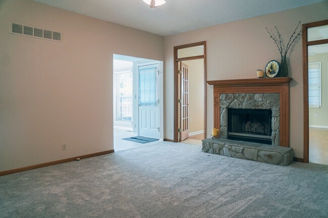 Building Photo - 7309 W 154th Terrace