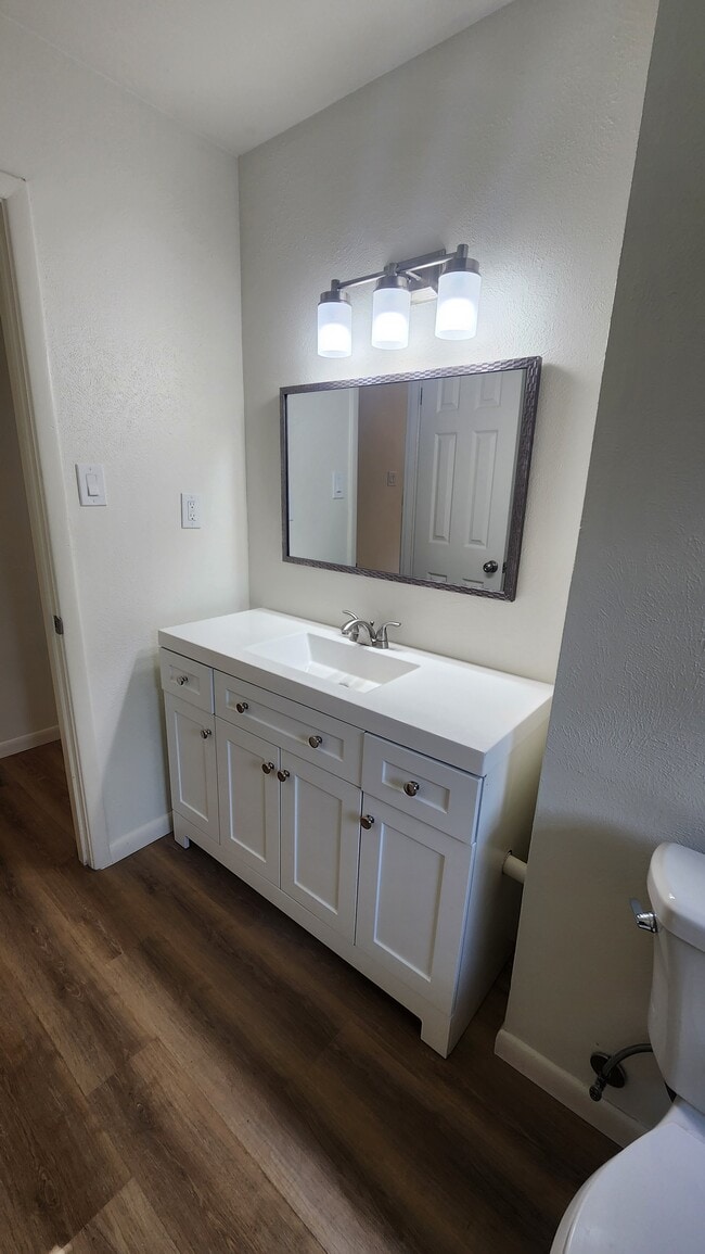 Remodeled Guest Bath - 7009 Overhill Rd