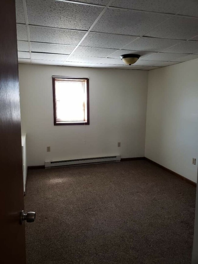 Building Photo - 13825 Maple Tree Lane