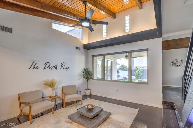 Foto del edificio - 2070 Irwin Cir