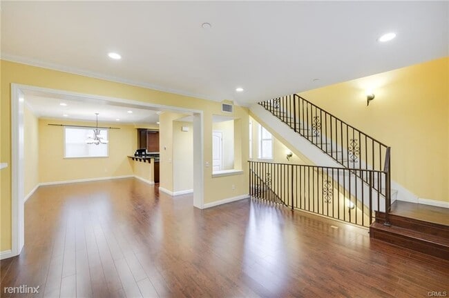 Building Photo - 3 br, 4 bath House - 10120 Amber Ct