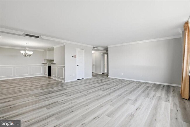 Foto del edificio - 4600 Duke St