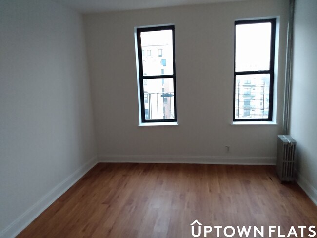 Building Photo - 1575 Grand Concourse