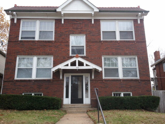 Building Photo - 1202 Woodland Dr