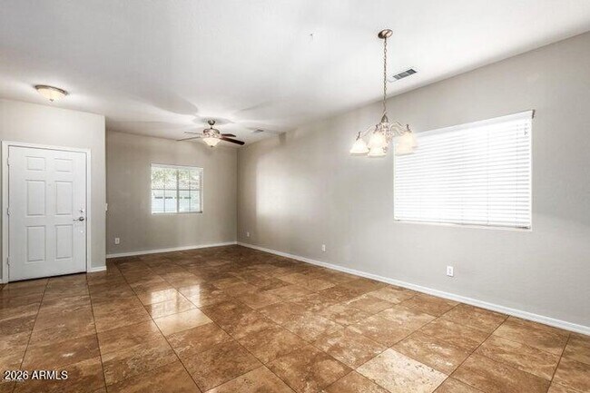 Building Photo - 18606 W Sunnyslope Ln