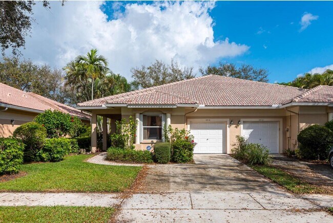 Foto del edificio - 2519 Coral Trace Pl