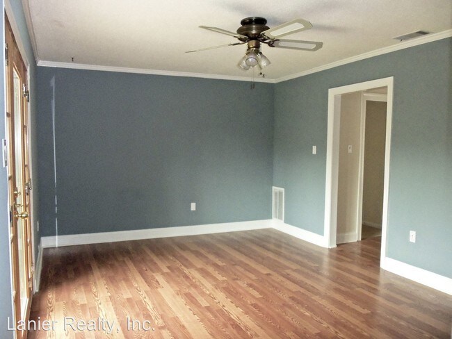 Building Photo - 2525 Little John Ct