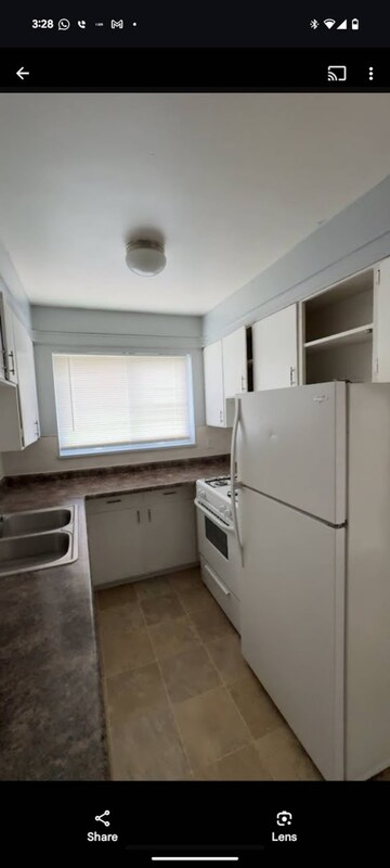 Foto del edificio - 17 Maylan Dr