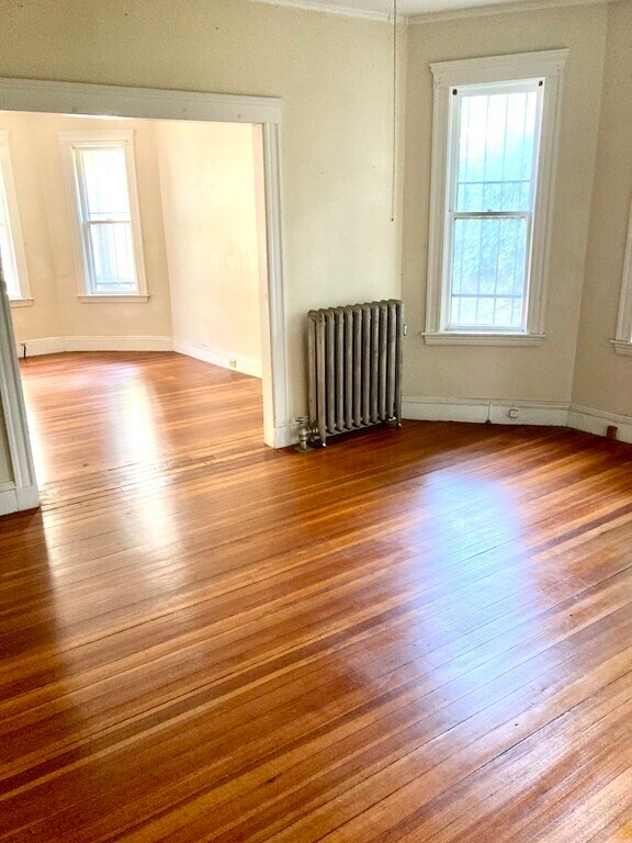 Building Photo - 51 Elmore St