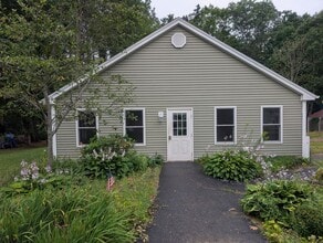 Building Photo - 23 Range Rd