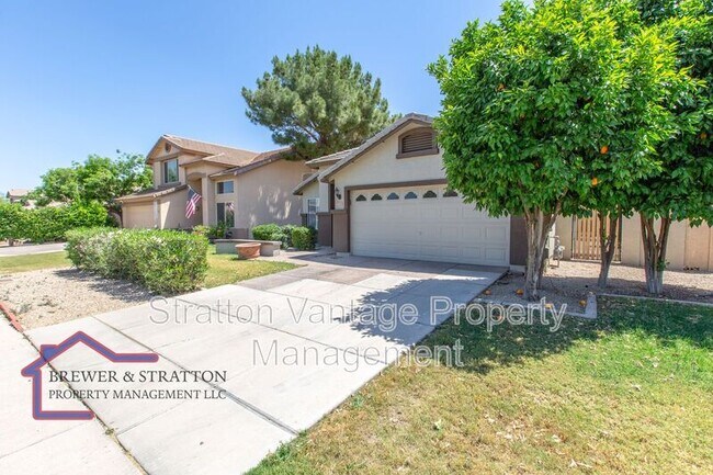 Building Photo - 3921 E Barbarita Ave