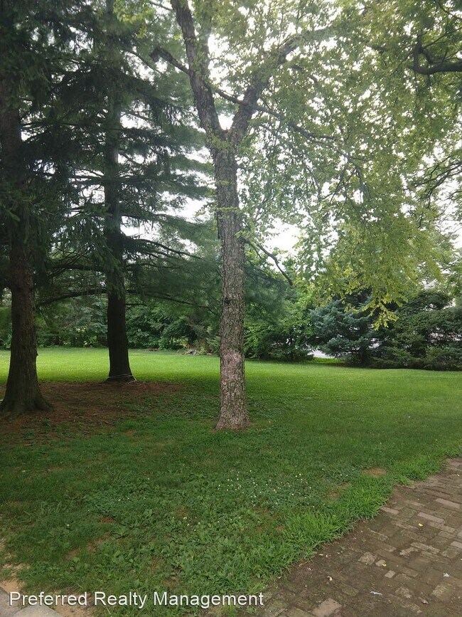 Foto del edificio - 3 br, 1.5 bath House - 2 N. River St