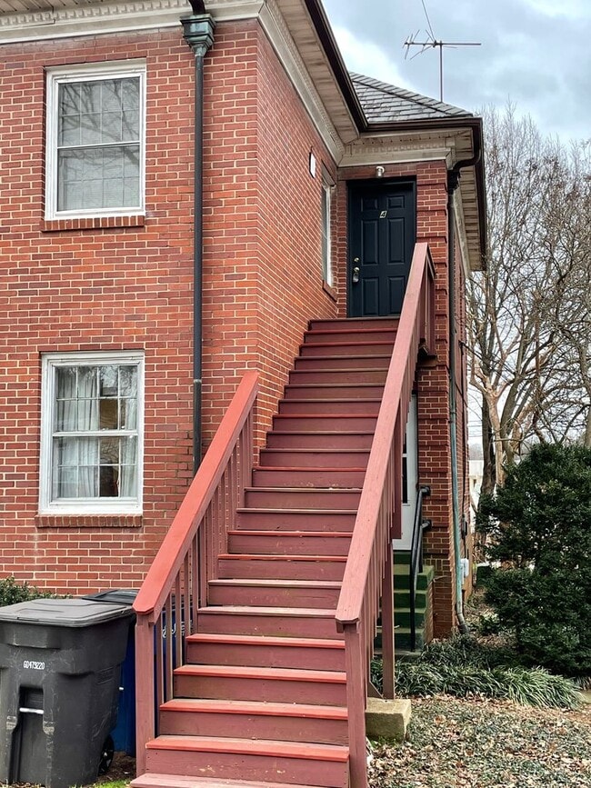 Foto del edificio - 2 Bedroom Apartment - Statesville Downtown