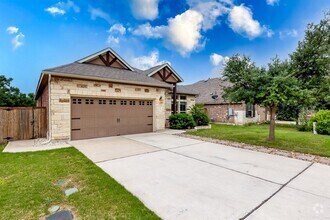 Building Photo - 152 Fort Cobb Way
