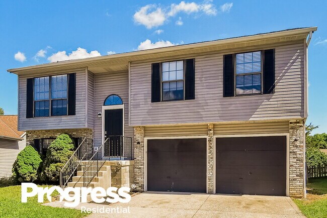 Building Photo - 3255 Bluhm Ct