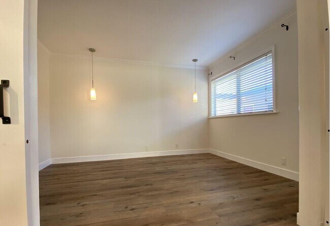 Foto del edificio - 970 Palm Ave