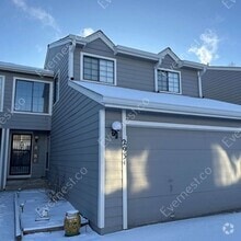 Building Photo - 2934 S Scranton St