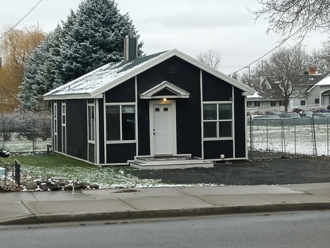 Foto principal - 708 S Rebecca St