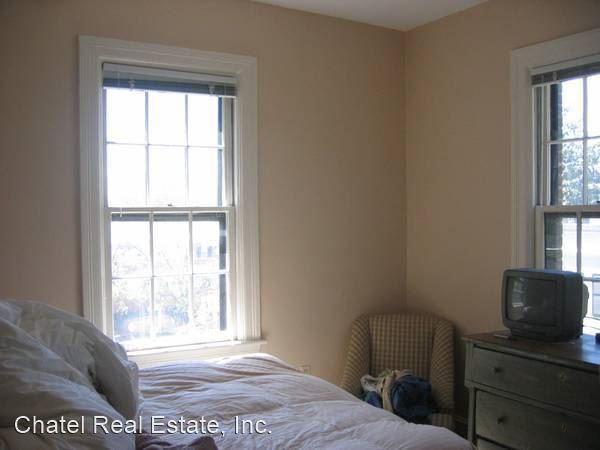 Building Photo - 1 br, 1 bath House - 3120 R Street, NW #208