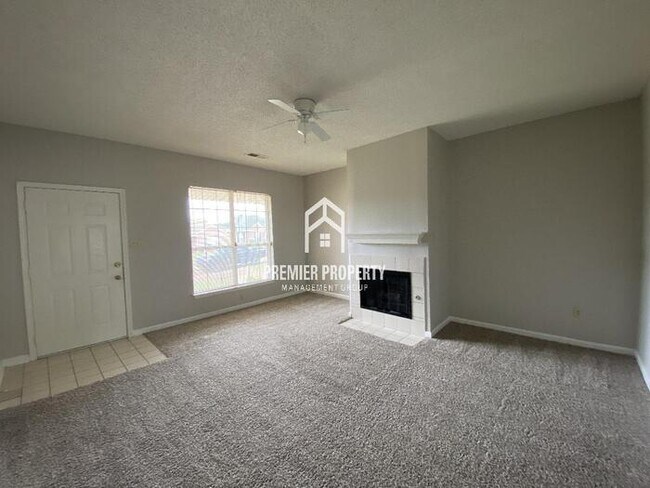 Foto del edificio - 4390 Ridge Run Cove