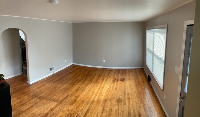 Foto del edificio - 530 Western Row Rd